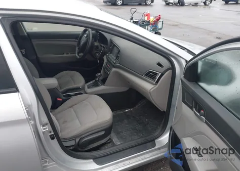 2018 Hyundai Elantra Sel z USA, uszkodzony, nr VIN 5NPD84LF8JH318437